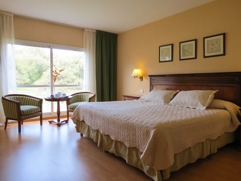 Howard Johnson Hotel & Spa Villa General Belgrano Bagian luar foto